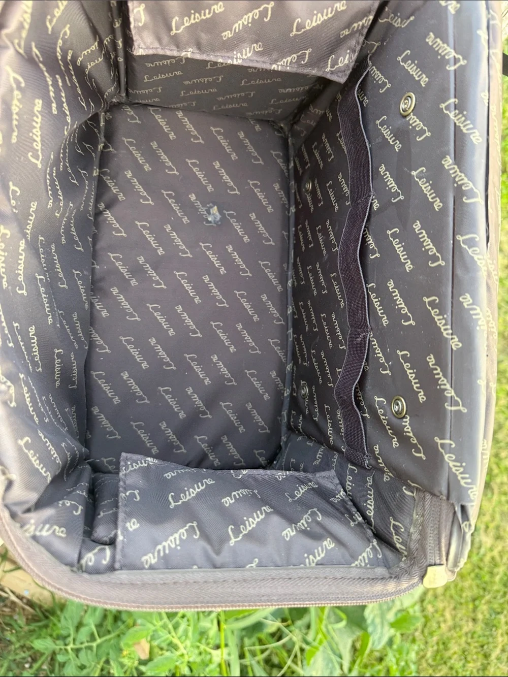 Floral Tapestry Cosmetic Case with Brown Trim - Luxury Traveler vintage